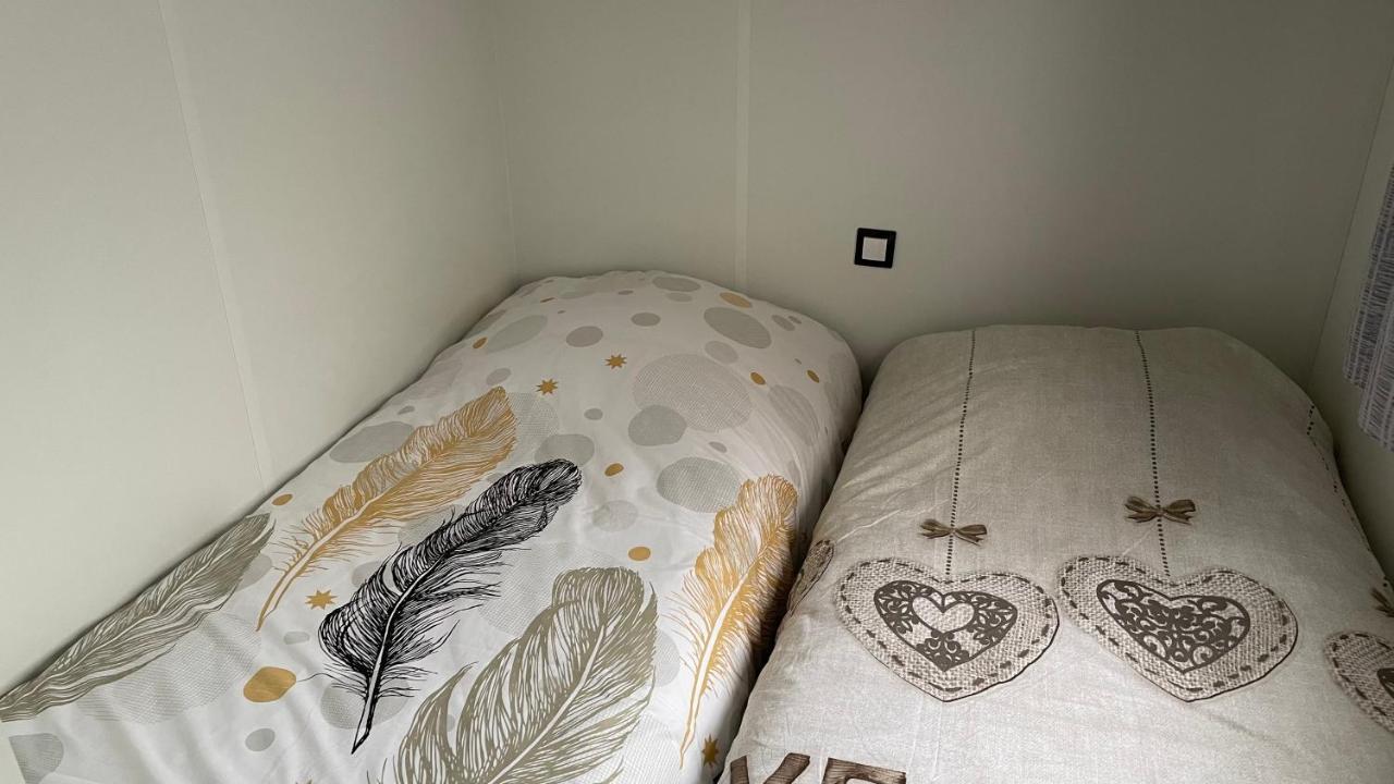 Bungalow Les Ruffes Du Salagou Clermont-lʼHérault Eksteriør bilde
